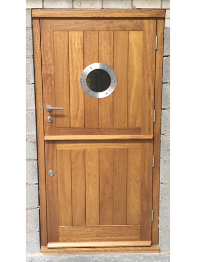 stable door porthole vision